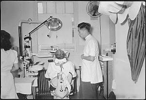 Dentist, Granada, 1943