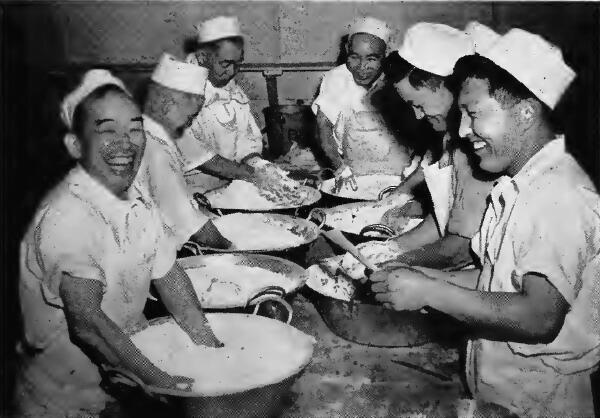 A group of evacuee bakers at the Portland (Oregon) Assembly Center