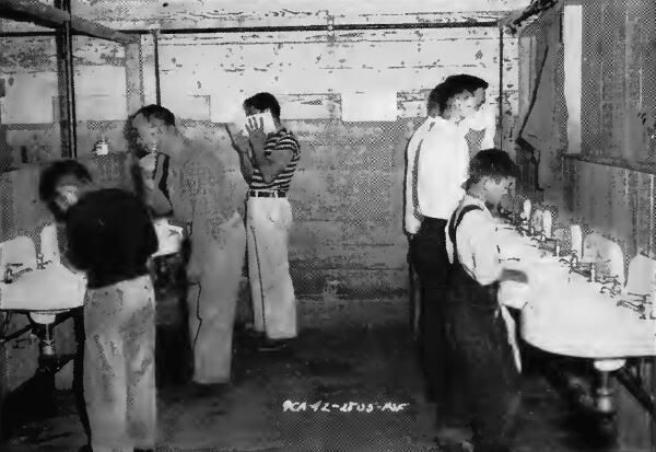 A wash room scene at Portland (Oregon) Assembly Center