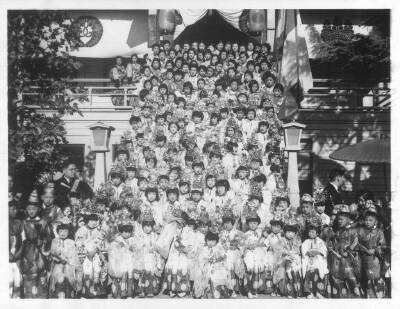 Shinto Shrine visit, San Jose, 1935